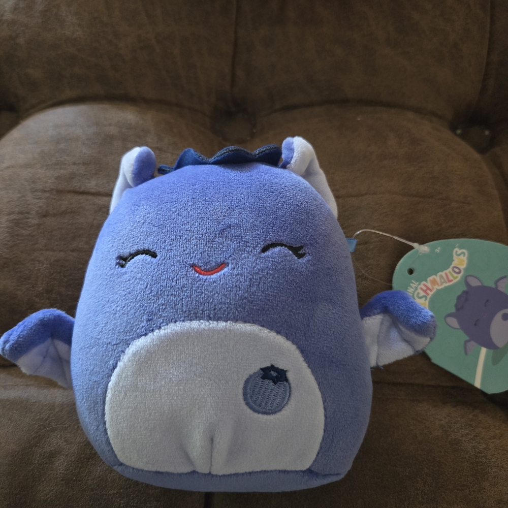 Bessie The Blueberry Bat Squishmallow